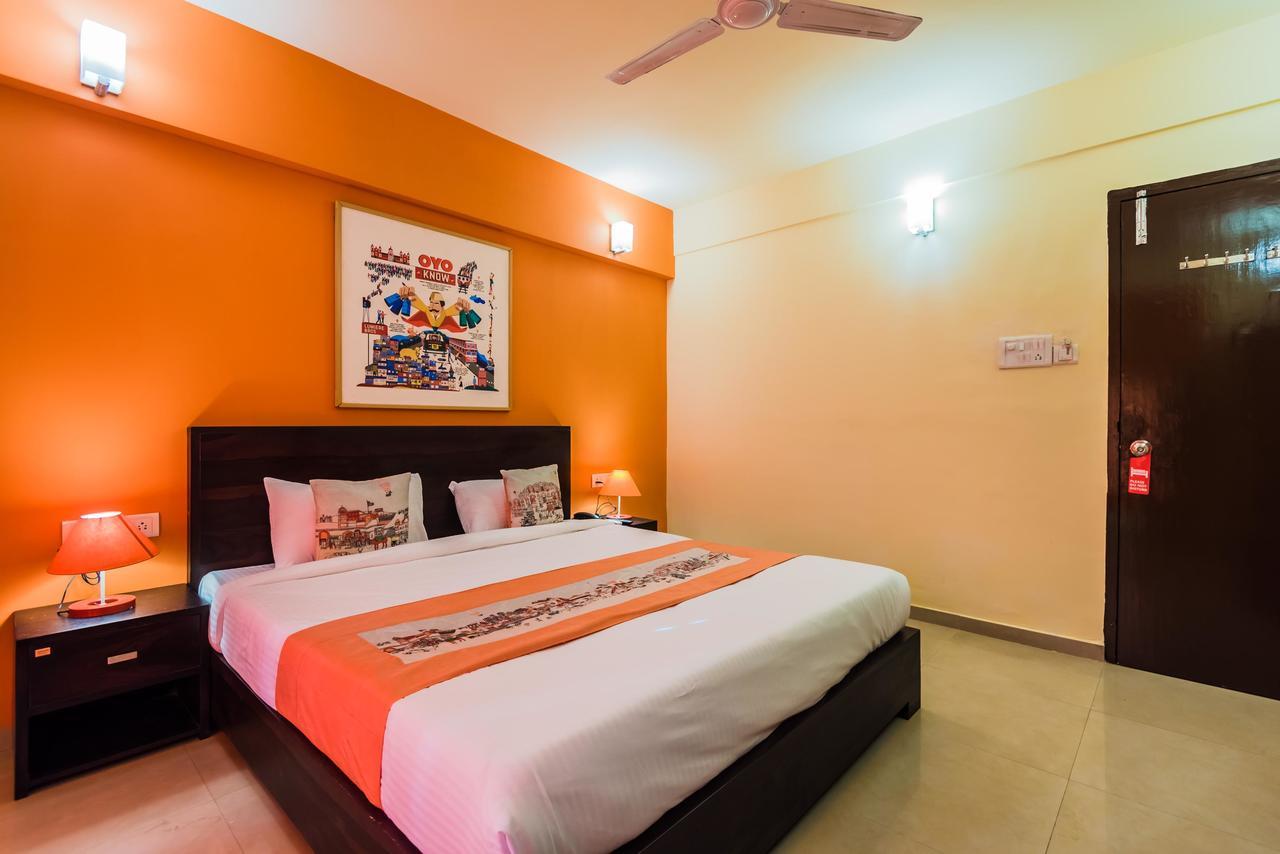 Oyo Flagship 389 Maitri Park Chembur Hotel Mumbai Luaran gambar